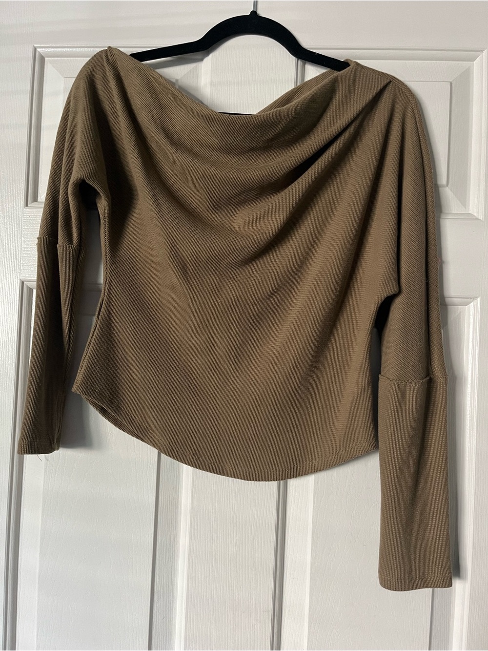 We The Free Taupe Off-Shoulder Lightweight Knit Sweater - Picture 2 of 4
